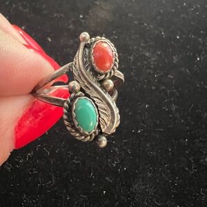925 STERLING SILVER VINTAGE CORAL AND TURQUOISE RING